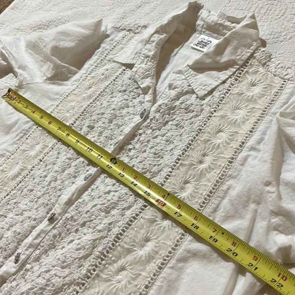 Parsley &Sage Button down. Large - Picture 7 of 9